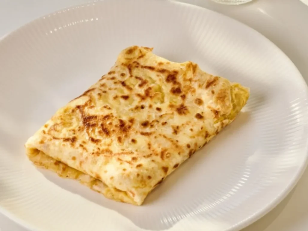 Галета с яйцом и сыром